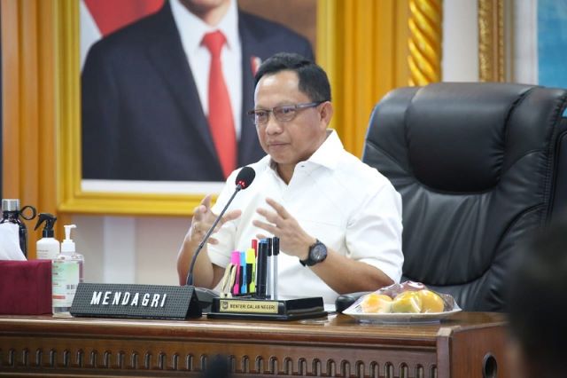 Mendagri Sebut, 20 Persen Kepala Desa di Indonesia Tidak Tamat SMP