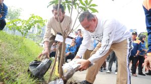 Wali Kota Bekasi Apresiasi kepada Forum Komunikasi Rukun Warga (FKRW) Bekasi Utara Jadi Contoh dan Role Model dalam Menggerakkan Partisipasi Masyarakat Menjaga Lingkungan