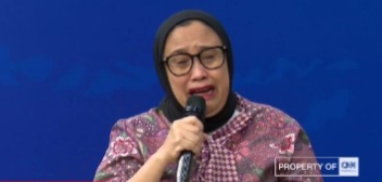 Wakil Kepala BGN Nanik S. Deyang Nangis, Korban Keracunan Sampai Ribuan  Anak. “BGN Bertanggungjawab Penuh Atas Kesalahan Ini”