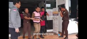 Dana Desa Sumberjaya Tambun Selatan Senilai 2,6 miliar Jadi Bancakan Oknum Kades Cs, Berujung Ditahan Kejari Kabupaten Bekasi